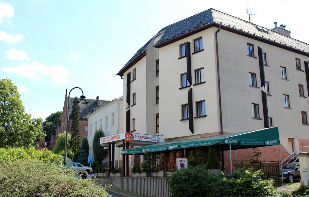 Hotel Sonata Hradec nad Moravici Kültér fotó