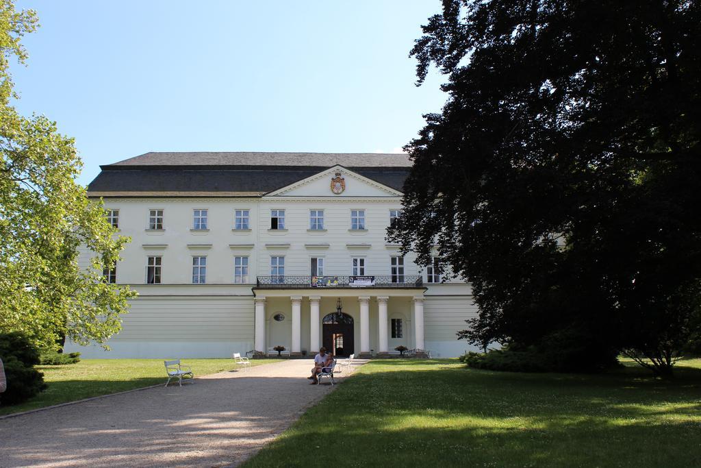 Hotel Sonata Hradec nad Moravici Kültér fotó