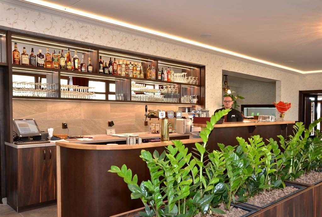 Hotel Sonata Hradec nad Moravici Kültér fotó