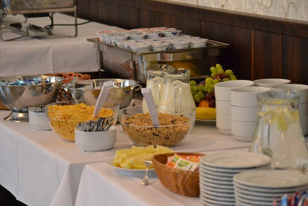 Hotel Sonata Hradec nad Moravici Kültér fotó