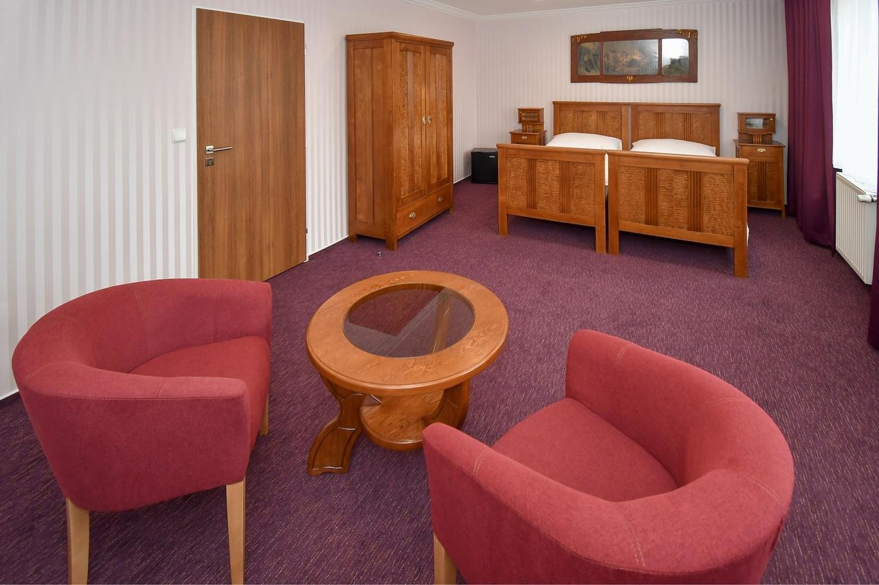 Hotel Sonata Hradec nad Moravici Kültér fotó